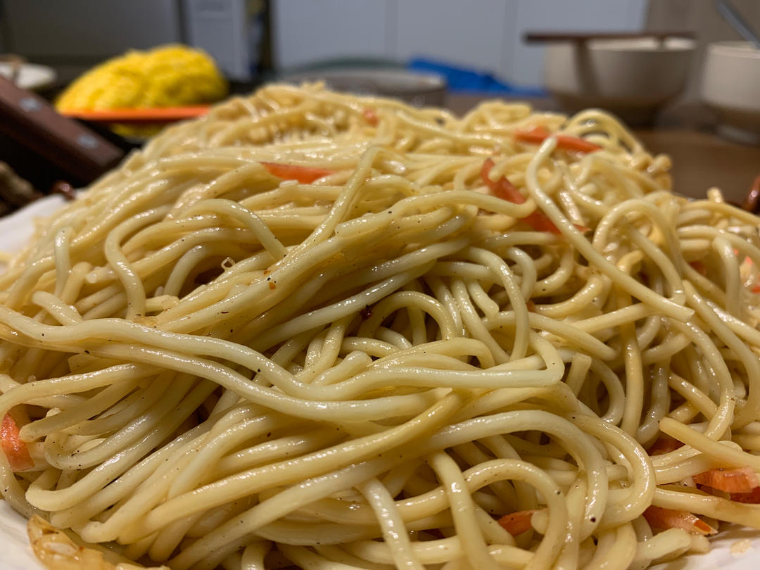 十分钟做好一盘开胃凉拌面～太好吃啦