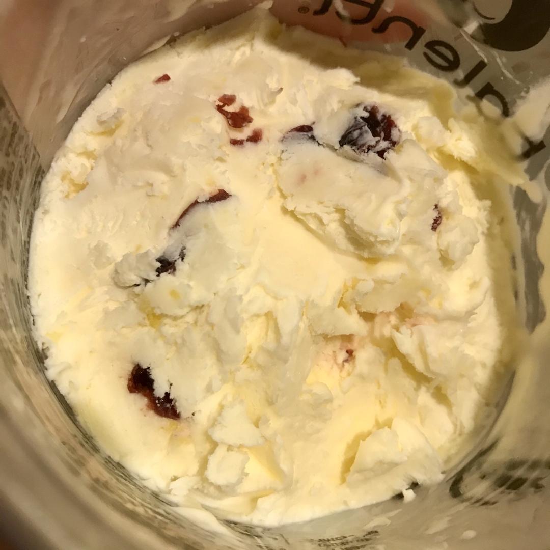 【原味奶香冰淇淋】