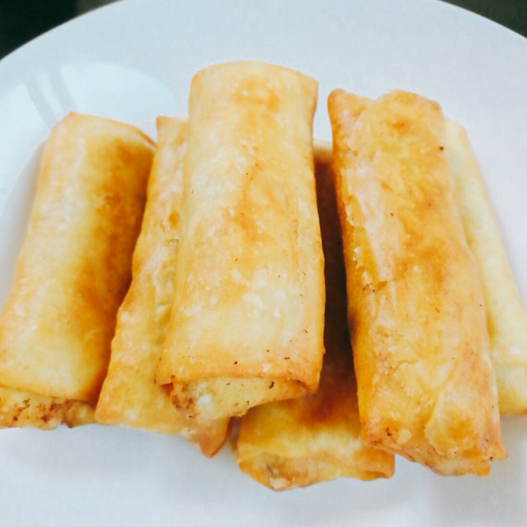 黄芽菜肉丝春卷