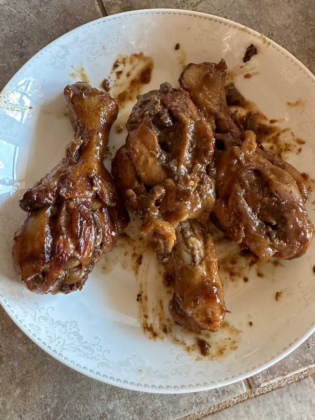 🔥好吃到飙泪的秘汁多汁蒜香鸡腿，鲜嫩到流口水。