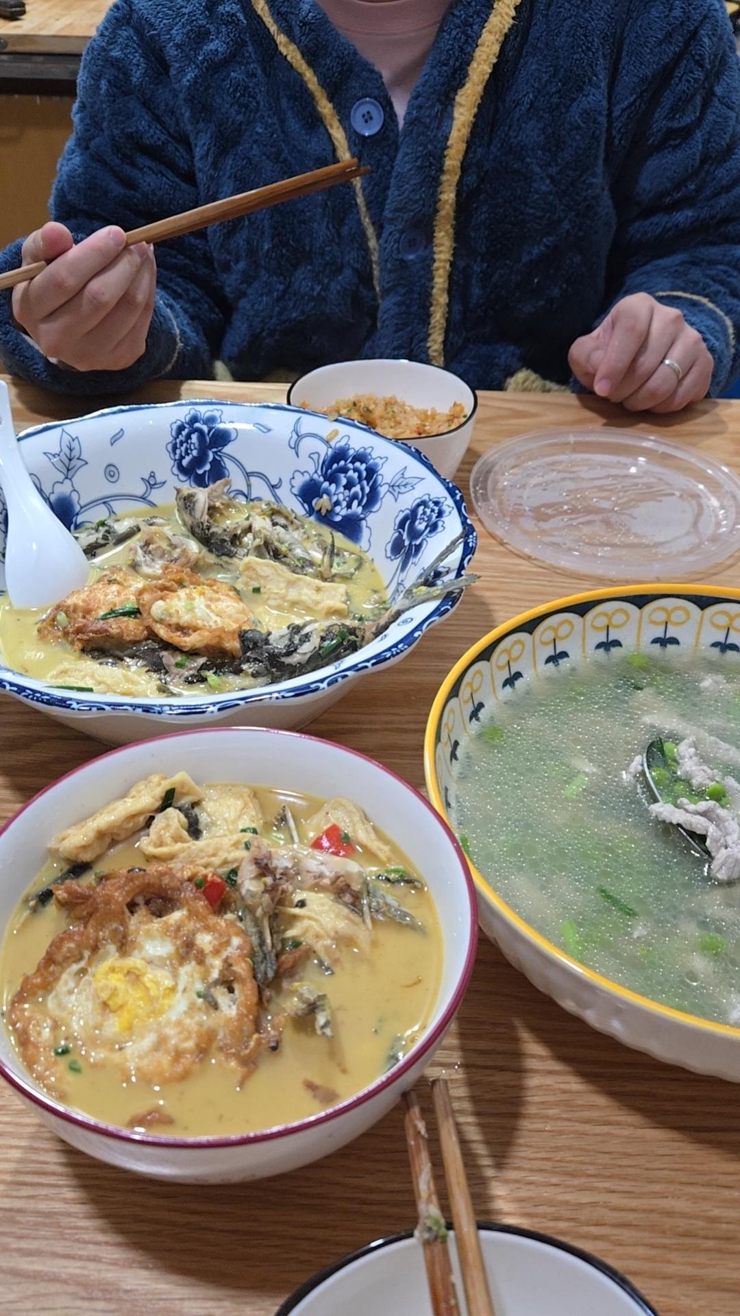 黄骨鱼烧荷包蛋