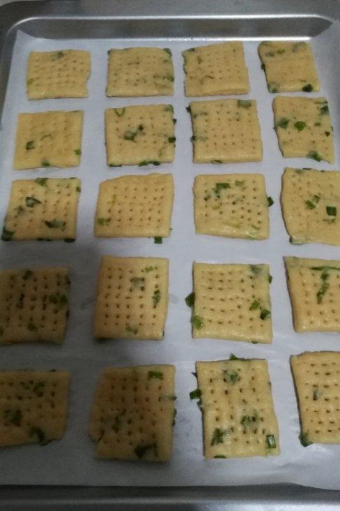 无糖香葱苏打咸饼干