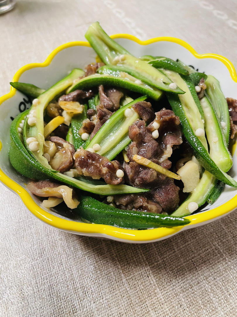 秋葵炒牛肉