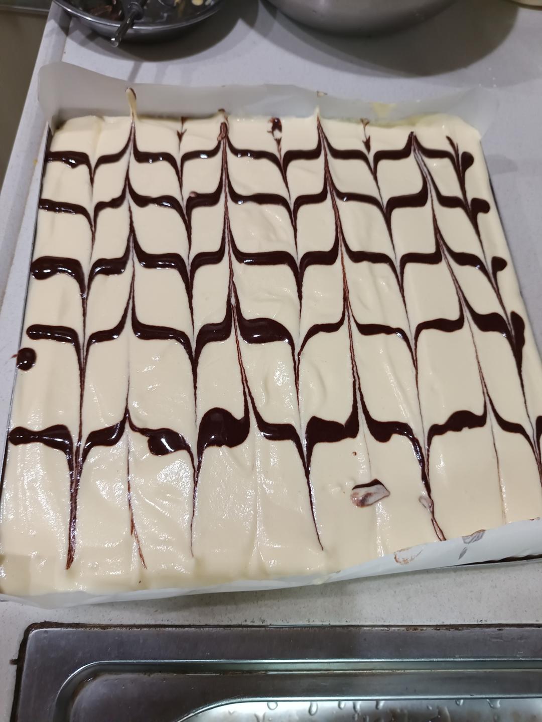 千叶纹戚风切块蛋糕