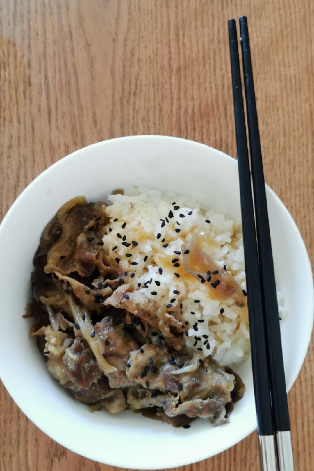 吉野家牛肉饭（牛丼）