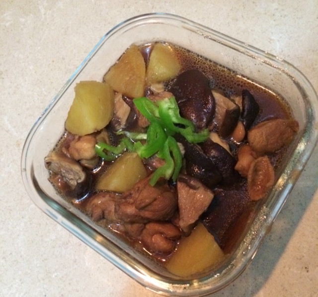 小鸡炖蘑菇