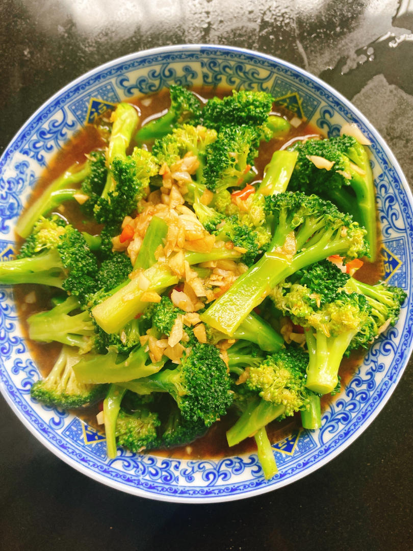 比肉还鲜的酱汁西兰花