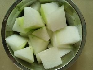 冬瓜薏米筒骨汤的做法 步骤2