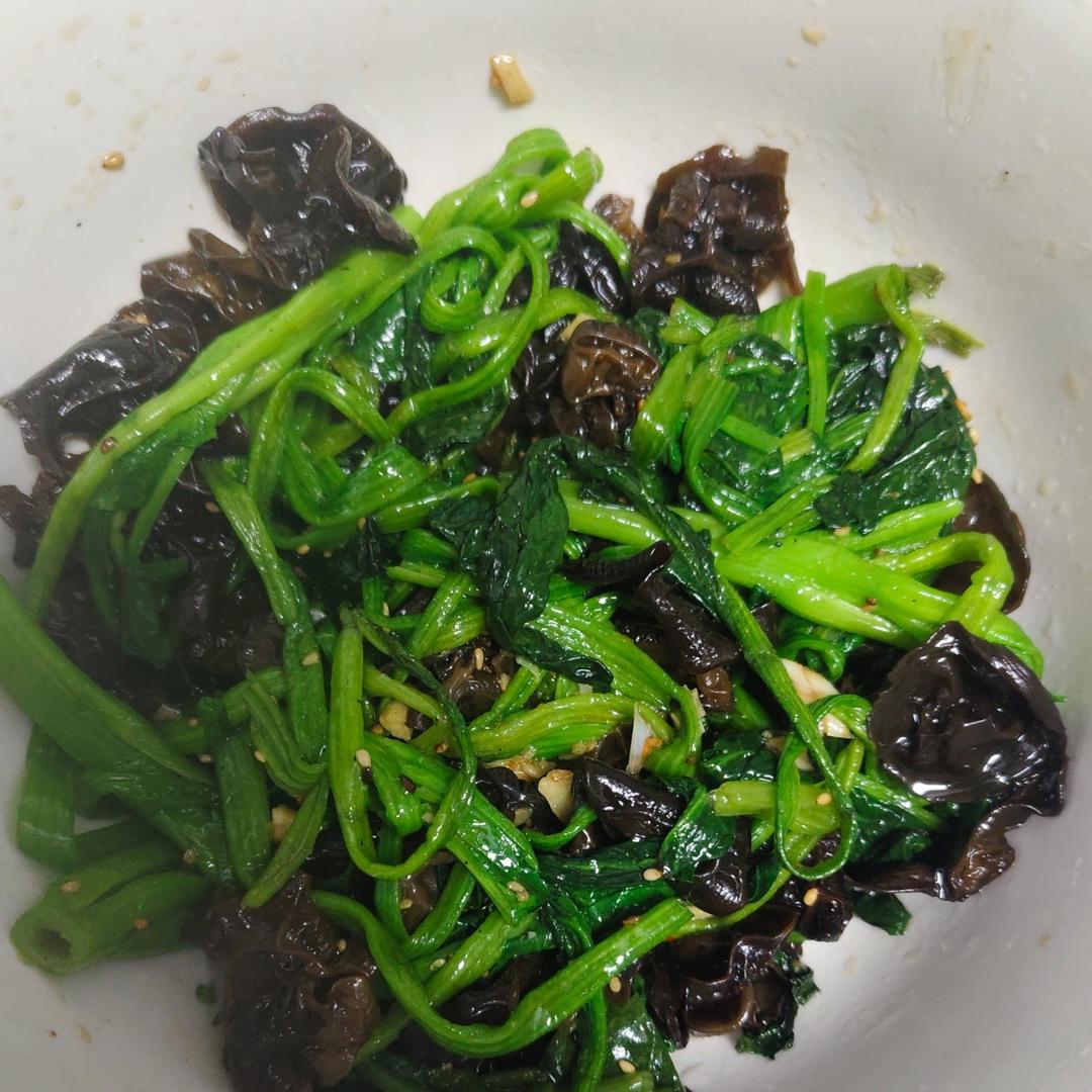 清爽开胃凉菜｜凉拌菠菜木耳