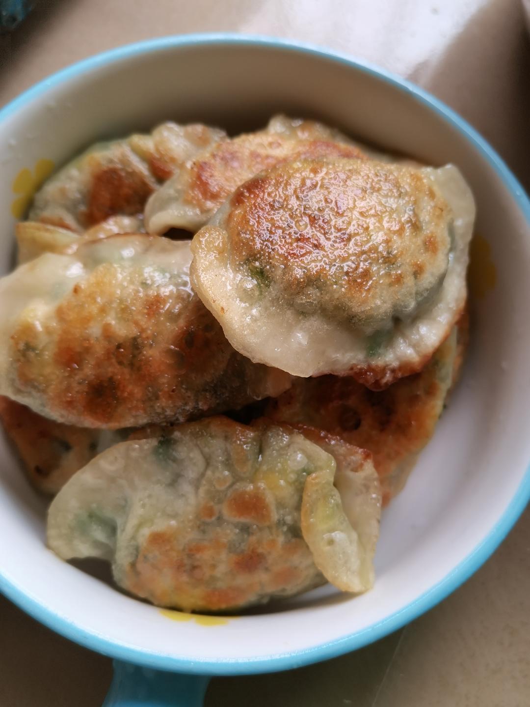 韭菜鸡蛋煎饺