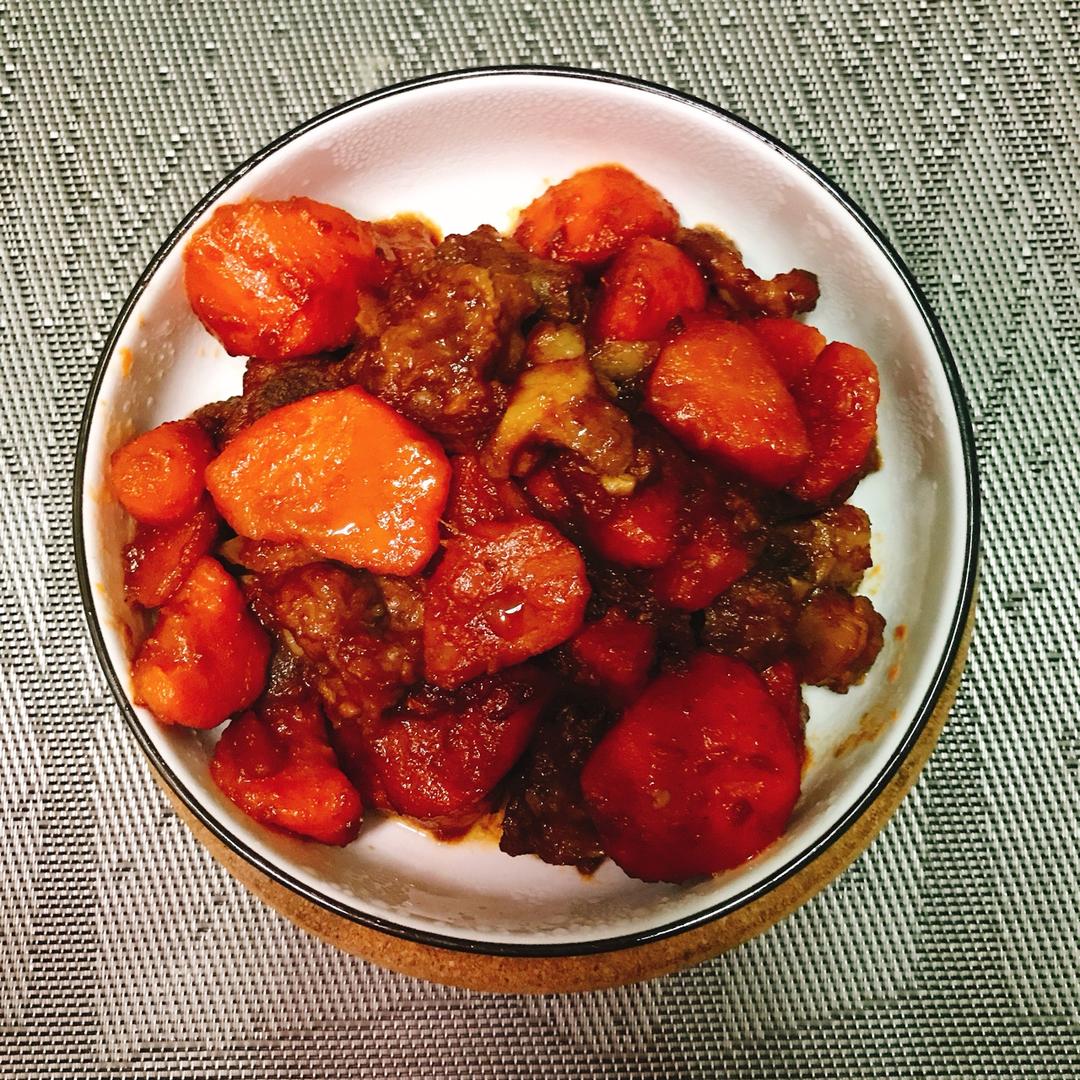 胡萝卜烧排骨