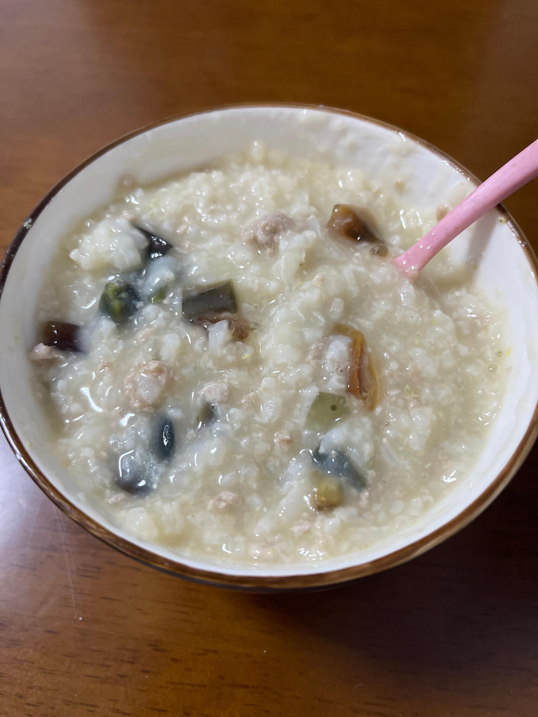 十五分钟快手之香滑皮蛋瘦肉粥(附五分钟电饭煲电压力锅更快捷方法)