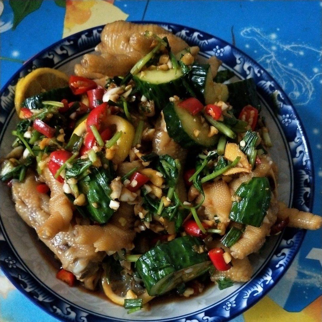 网红柠檬酸辣鸡爪
