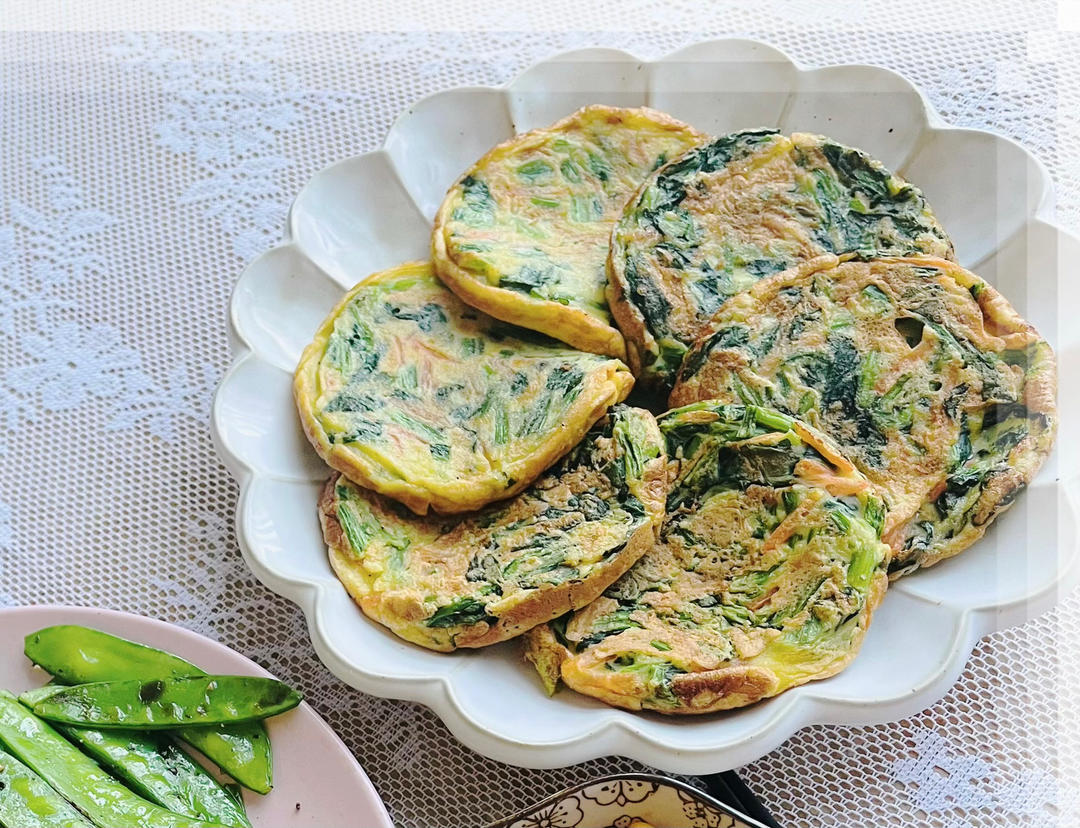 快手营养早餐：胡萝卜菠菜鸡蛋饼