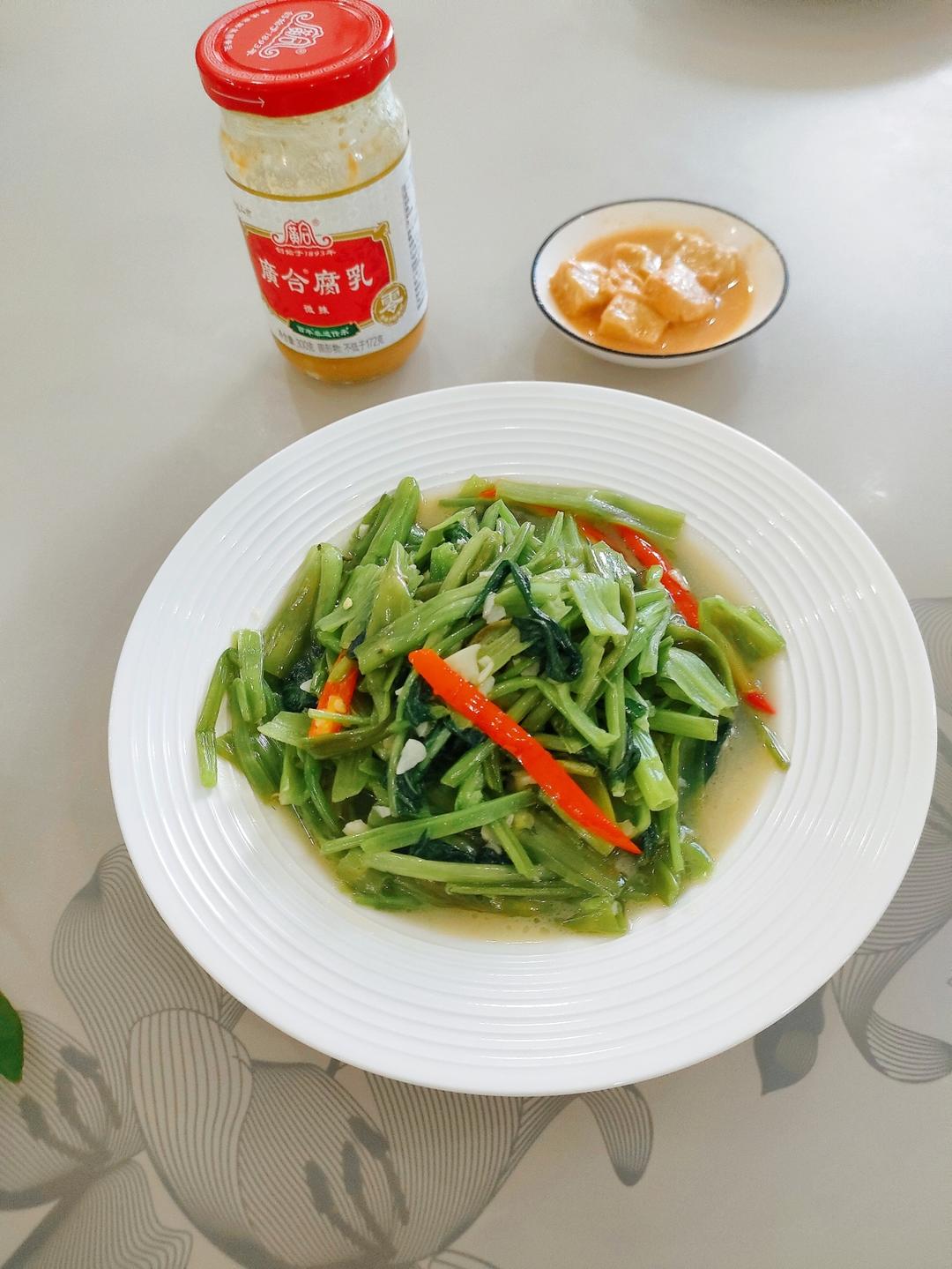 快手零失败！在家复刻酒楼白腐乳空心菜