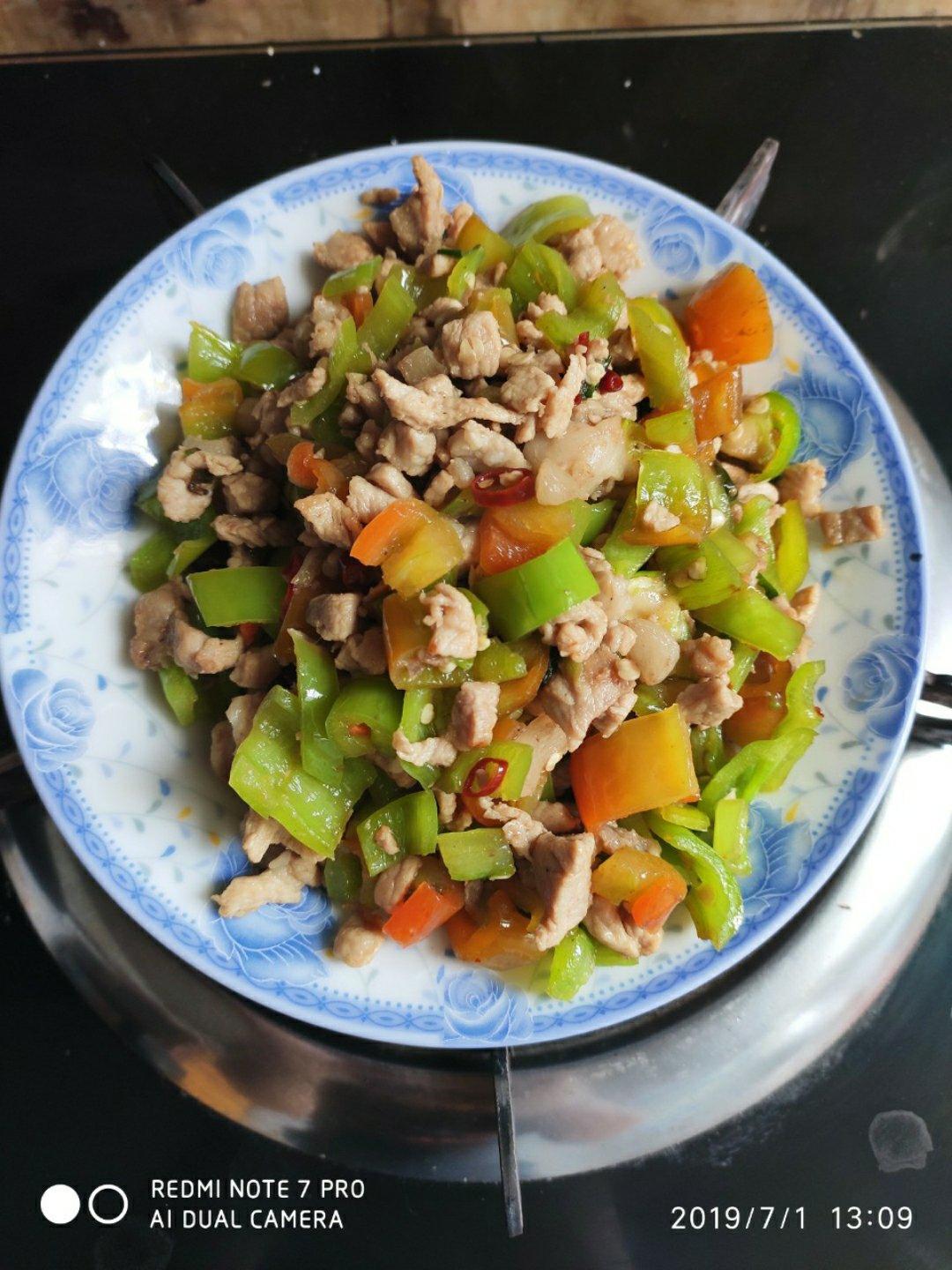 青椒炒肉