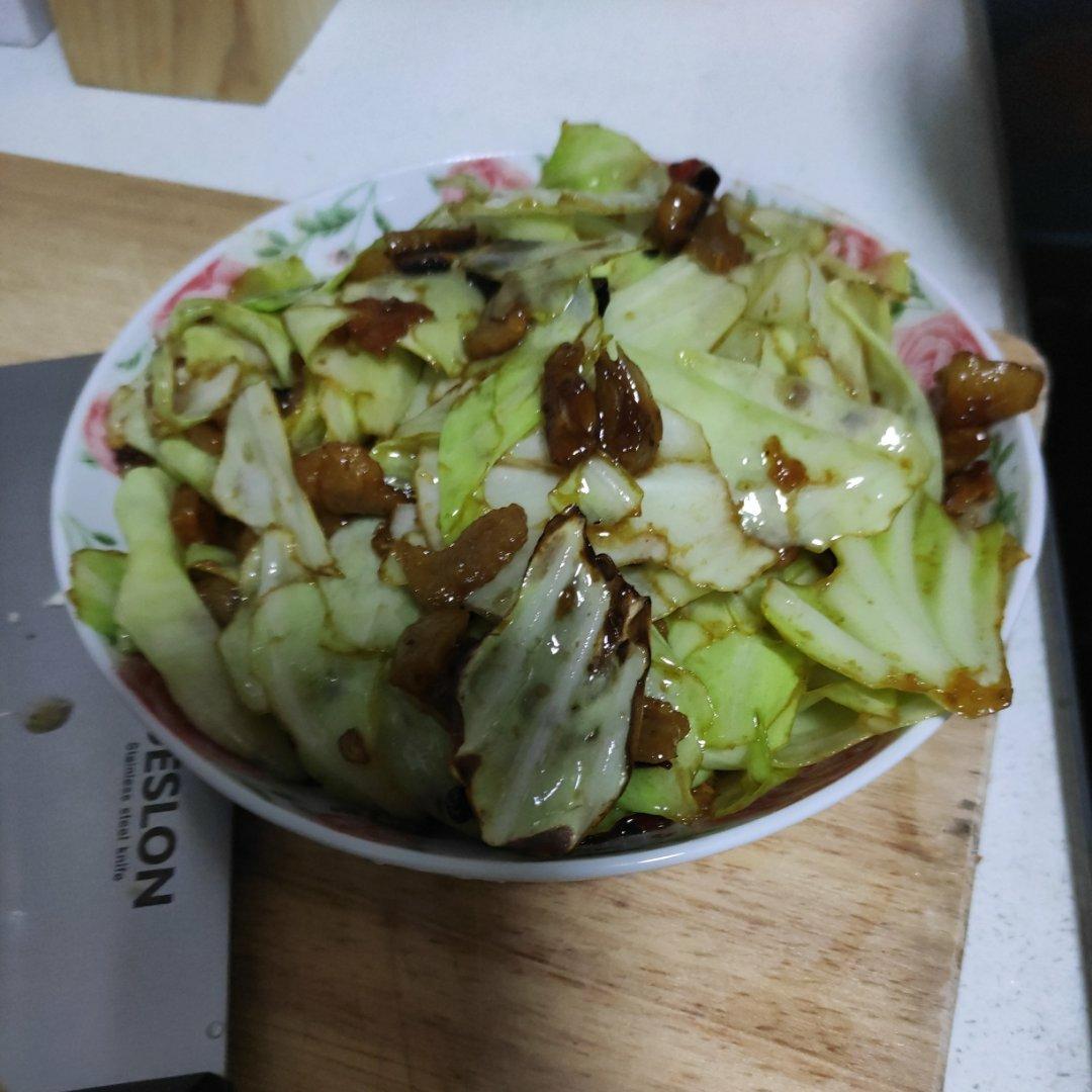 酸爽开胃的手撕包菜