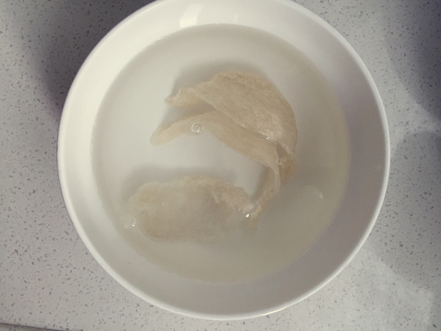 冰糖蓮子燉燕窩的做法 步骤1