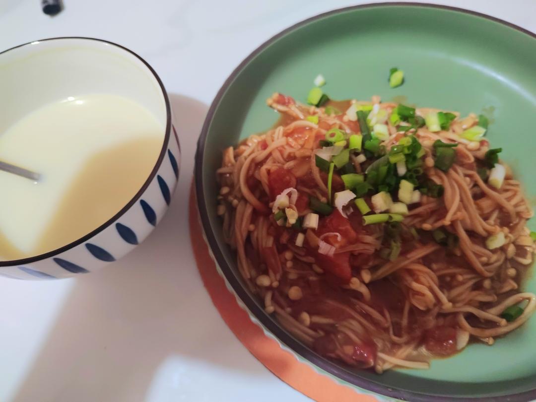 低脂低卡～营养又下饭的番茄金针菇