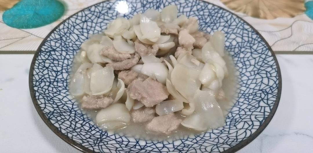 鲜百合炒肉片