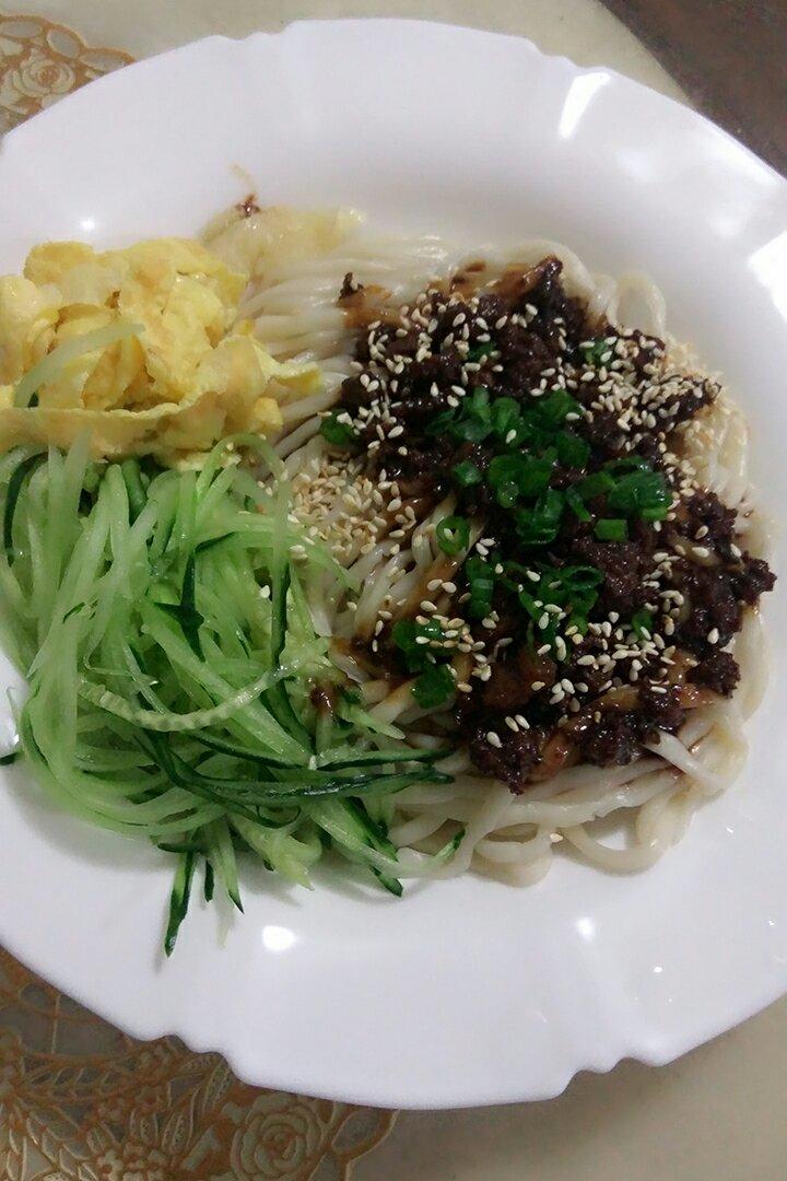 老北京炸酱面的详细制作法