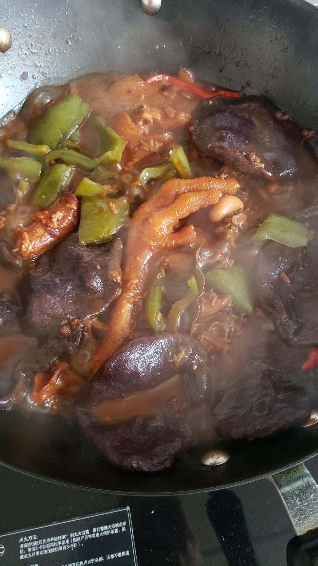 地锅鸡+自制红油【曼食慢语】