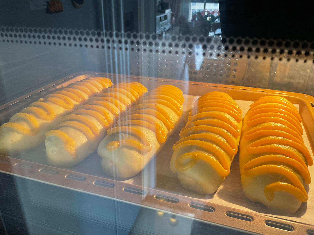 视频🐛经典｜毛毛虫面包｜美味松软｜奶味浓郁｜一口一个满足