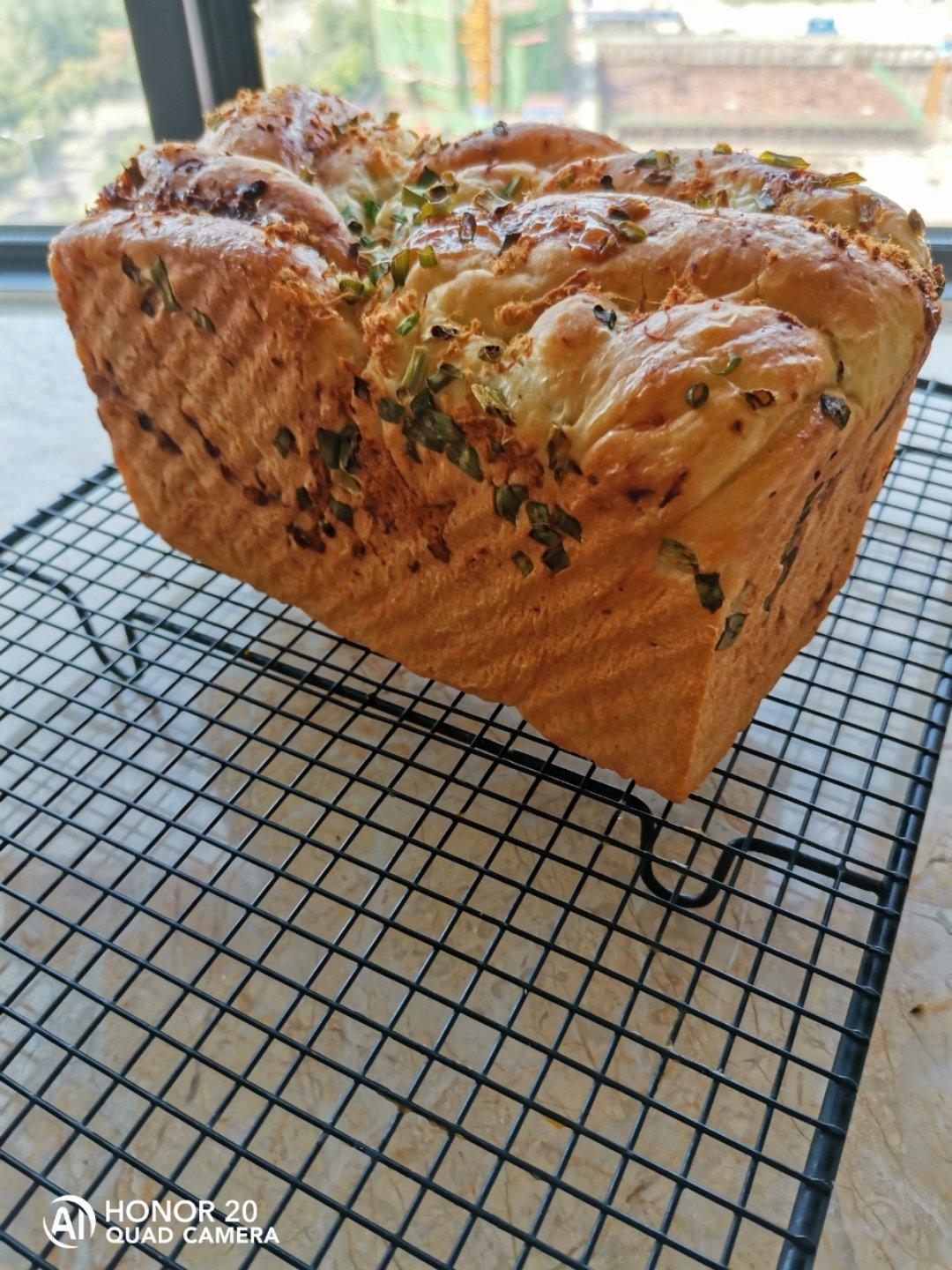 香葱肉松手撕吐司