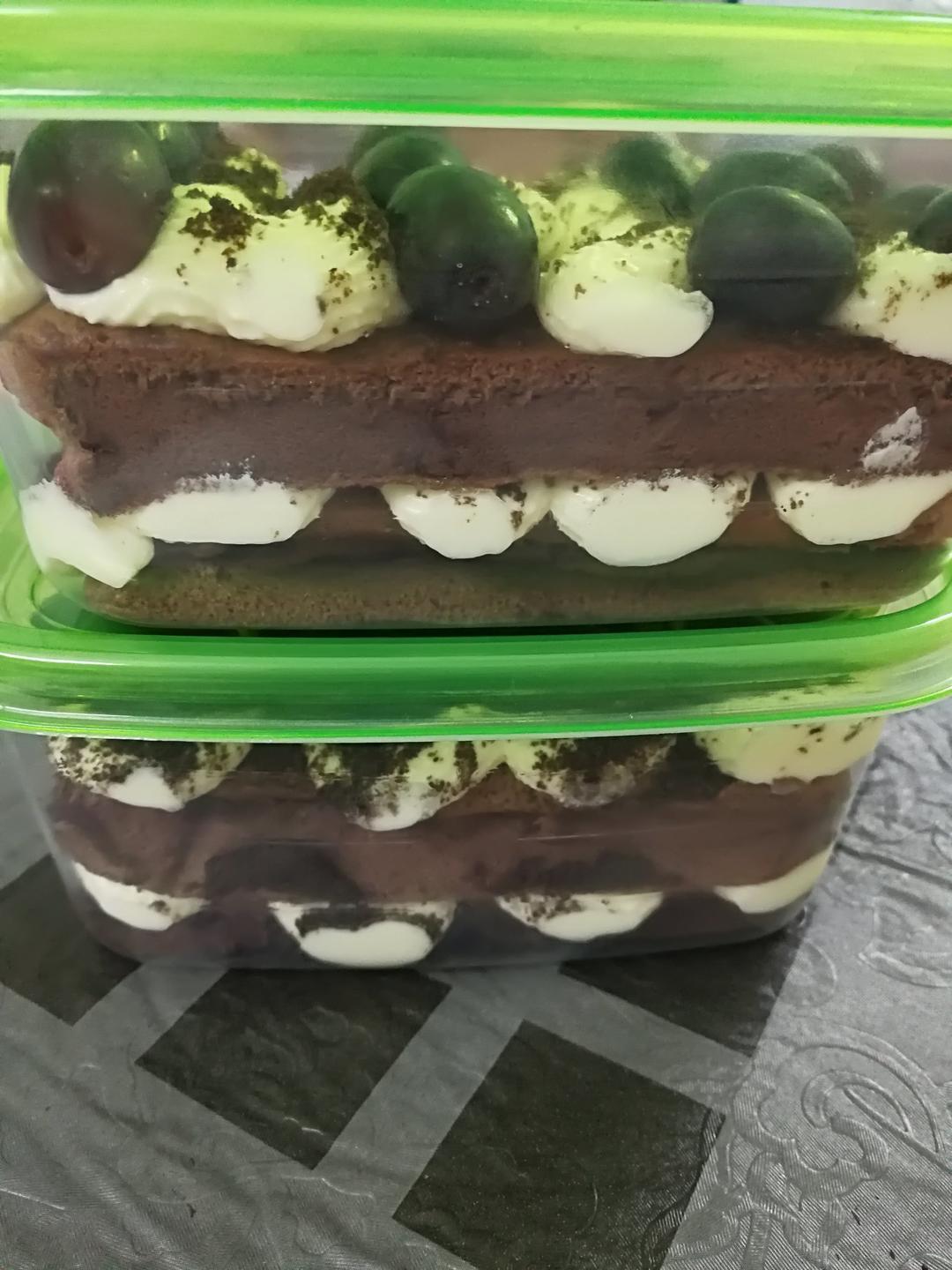 好吃到流泪的奥利奥咸奶油盒子蛋糕