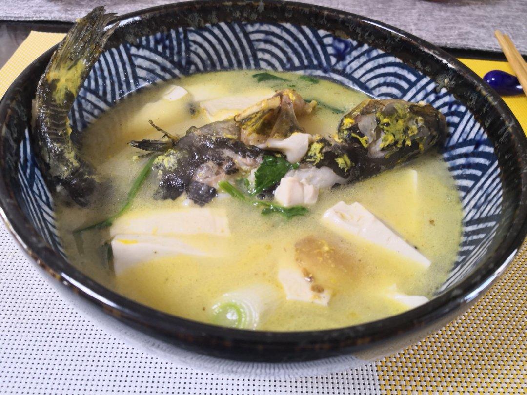 昂子鱼豆腐汤
