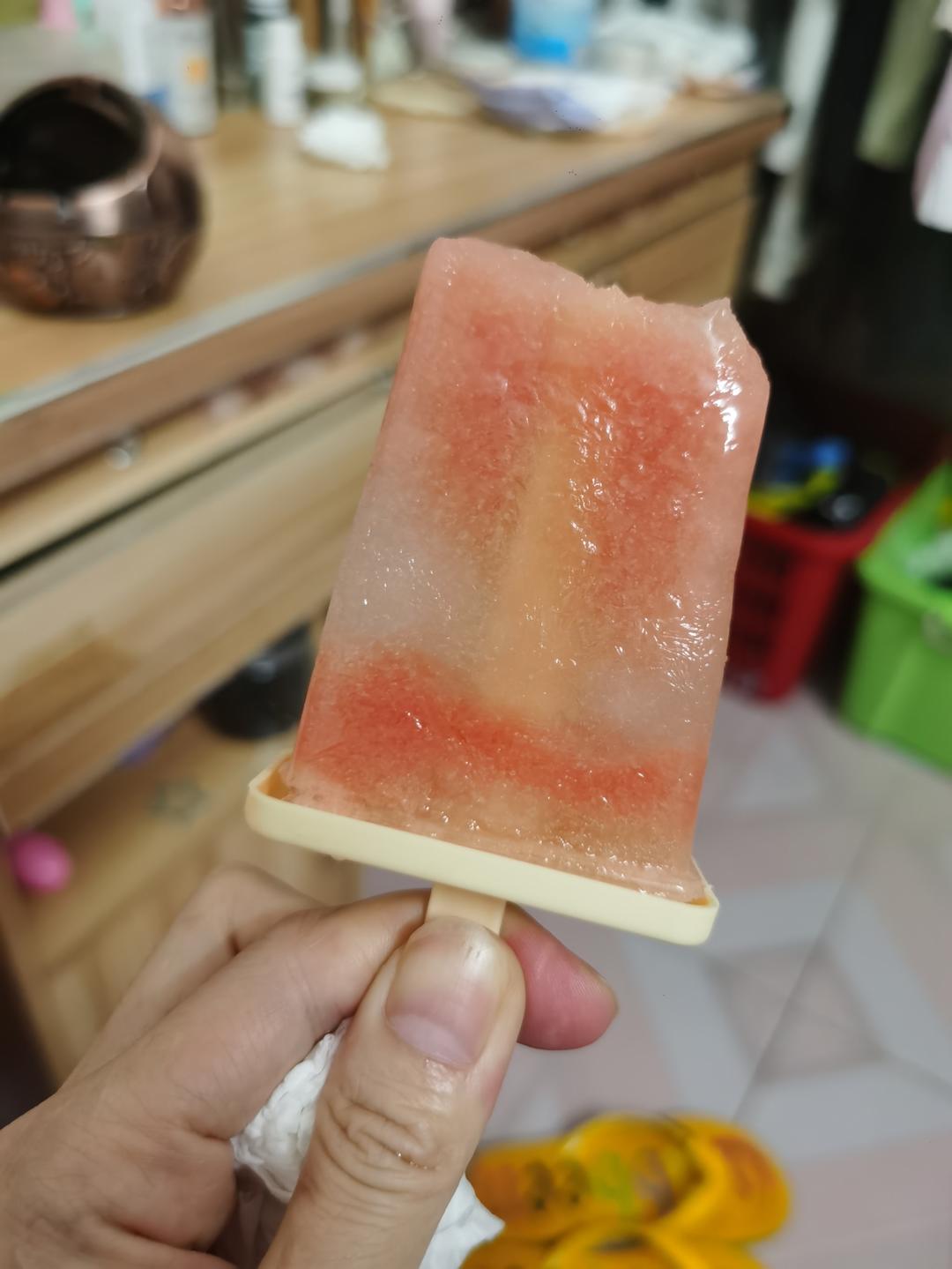 自制西瓜牛奶棒冰
