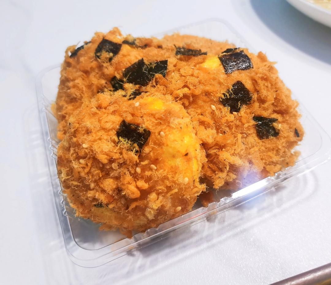朋友都说比鲍师傅好吃的海苔肉松小贝