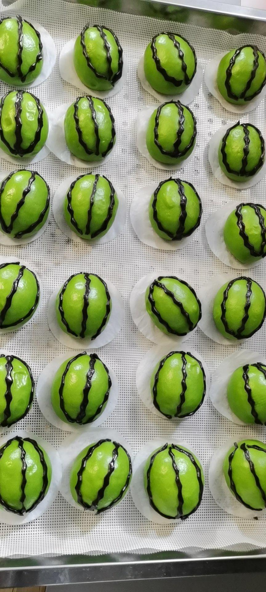 菠菜汁加了它 馒头颜色翠绿不变色 附细节视频详解