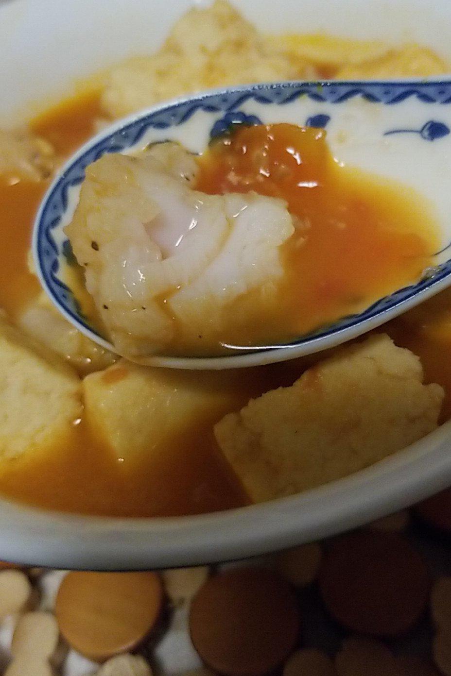 龙利鱼豆腐煲