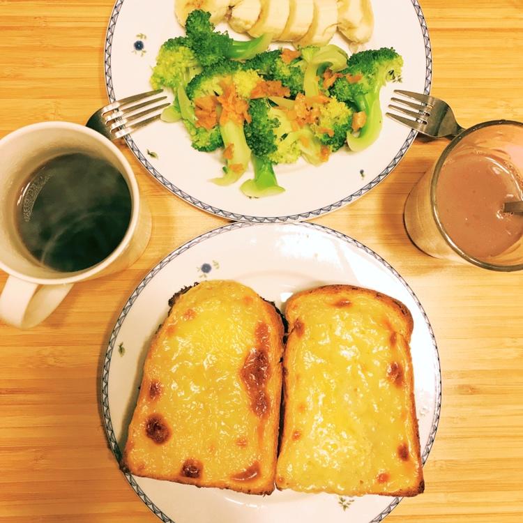 岩烧乳酪土司