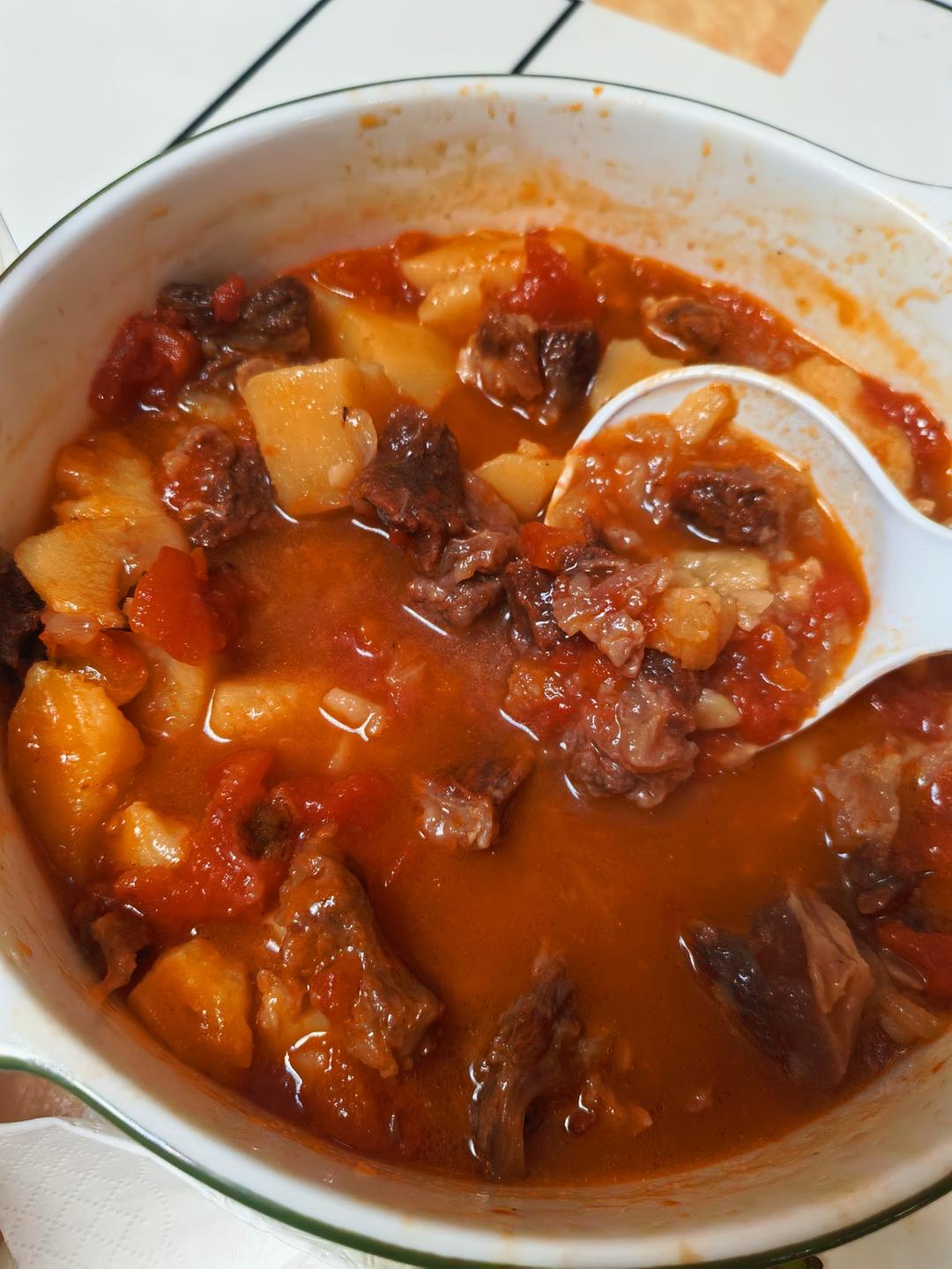 番茄土豆炖牛腩