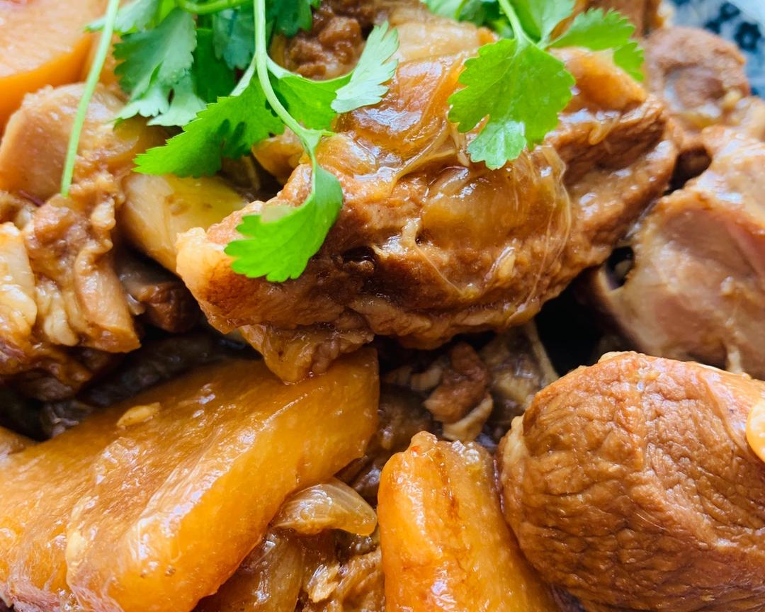 羊腿萝卜（暖❤️煲）的做法