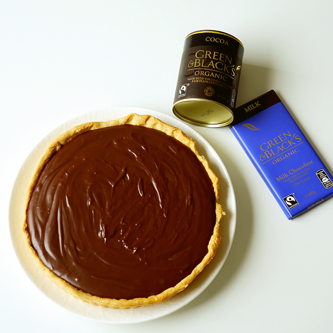 咸巧克力牛奶太妃挞［Salted chocolate and dulce de leche tart］