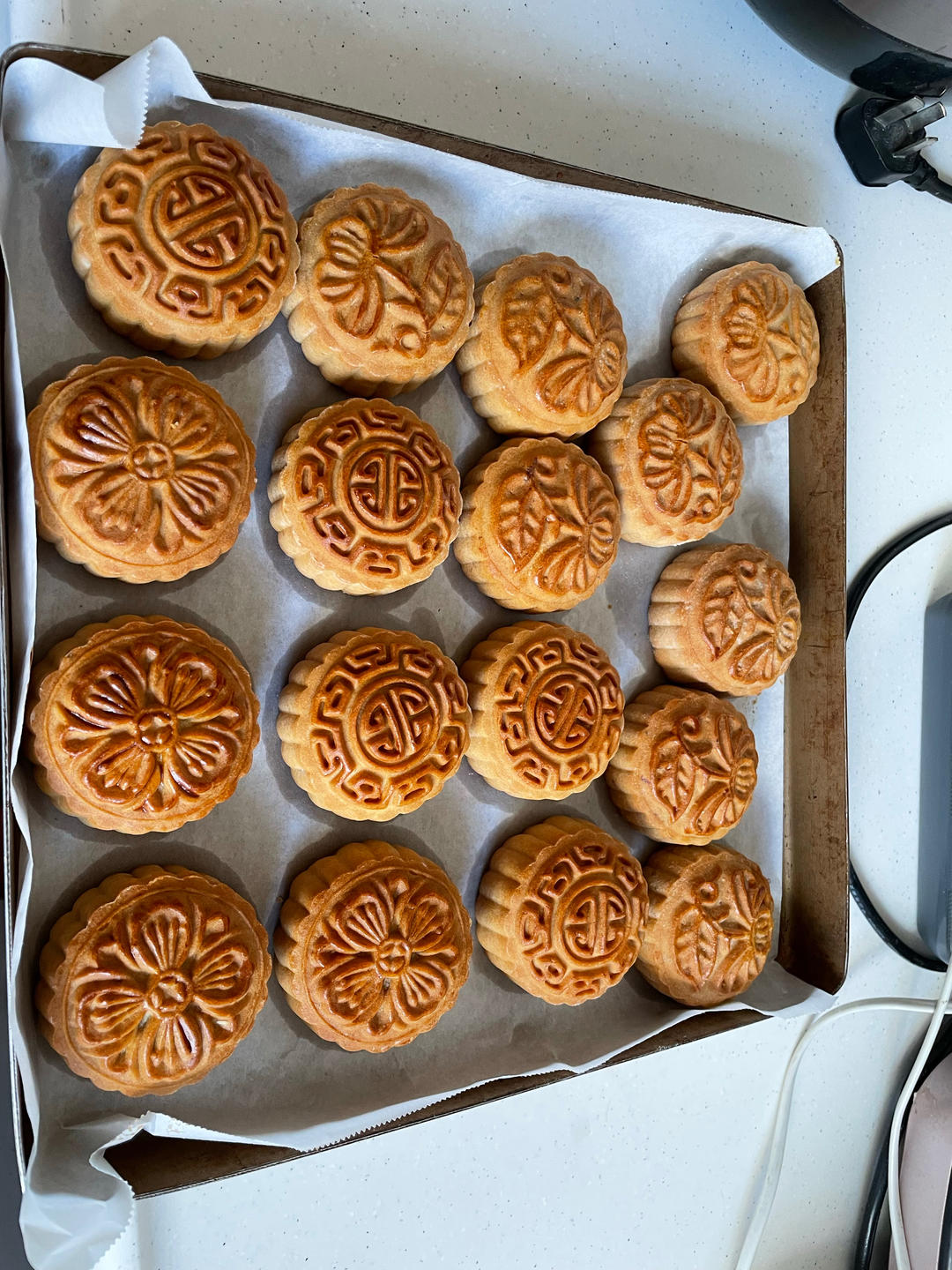 广式月饼—蛋黄莲蓉月饼