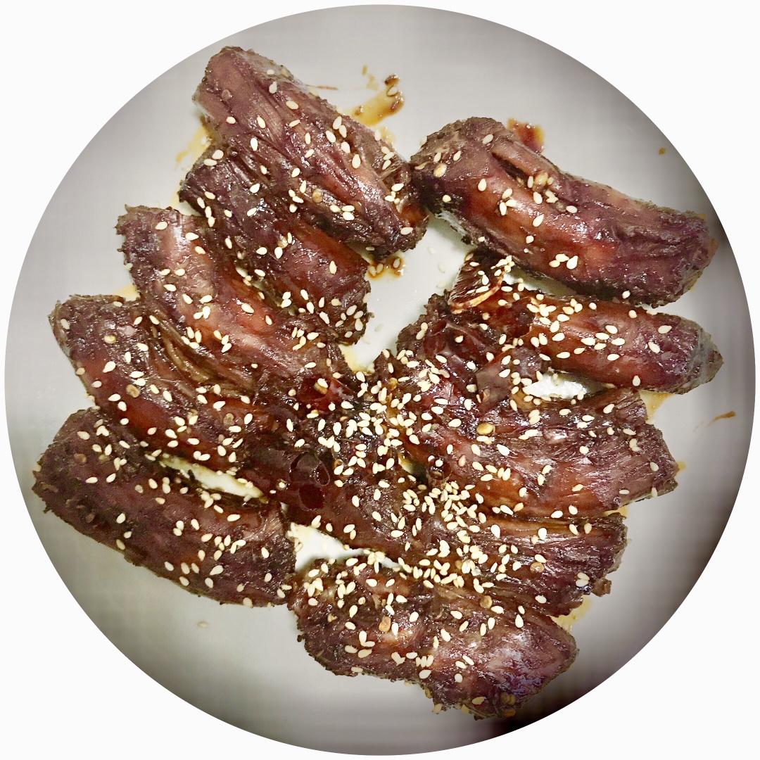 周黑鸭版鸭脖子（好吃到舔手指）