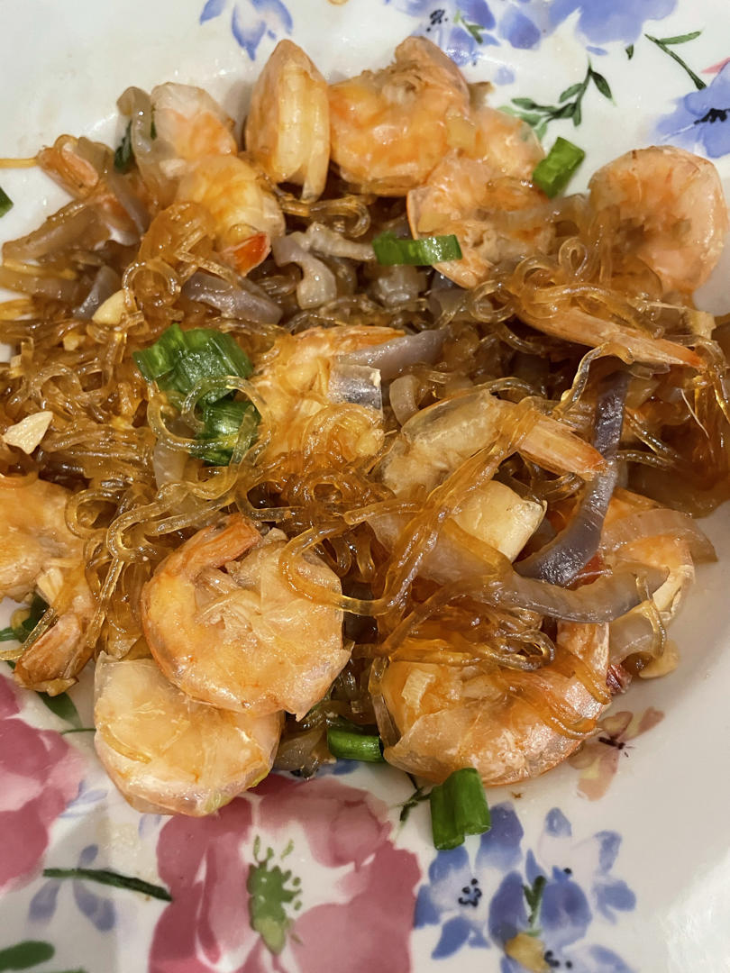 味道不输饭店的鲜虾粉丝煲