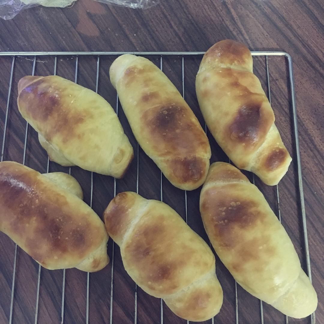 黄油面包卷