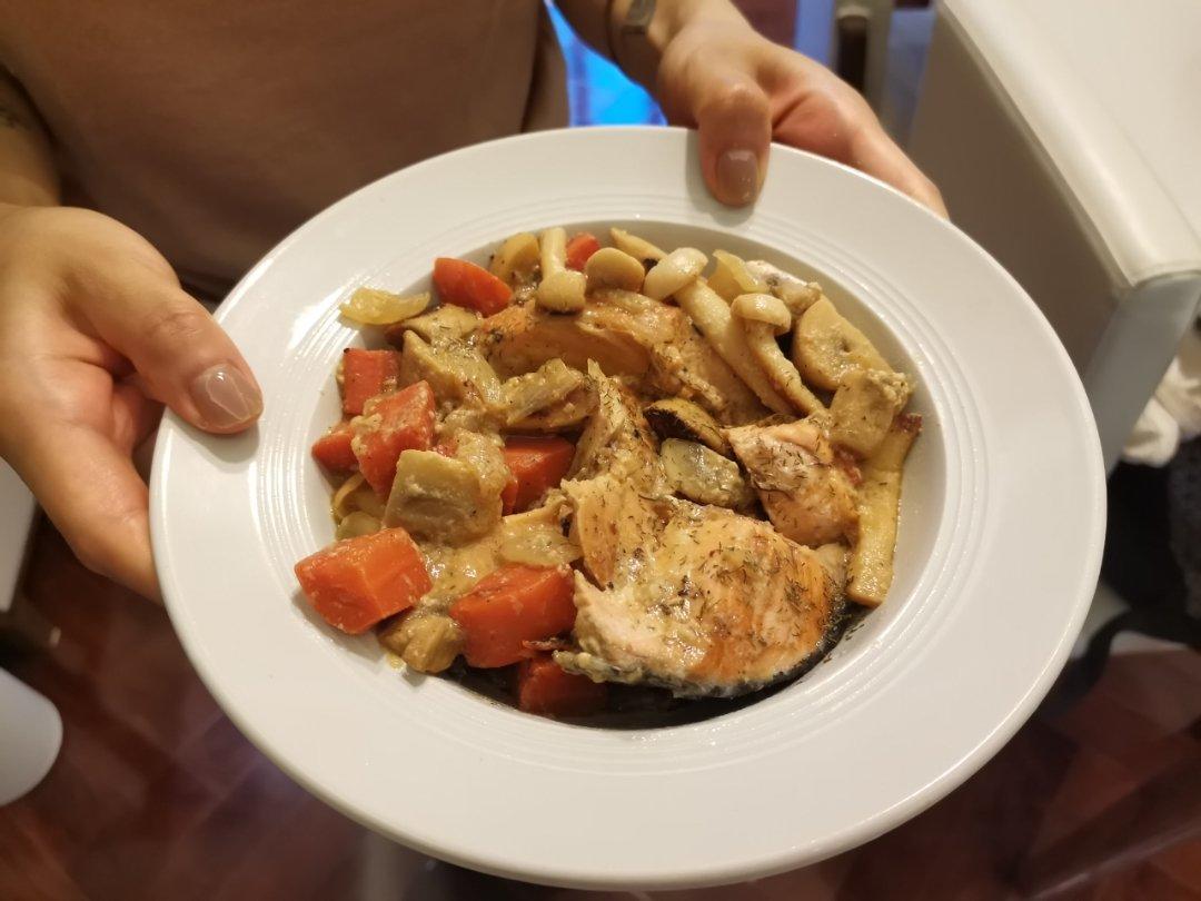 【冬日叠煮】豆乳炖三文鱼