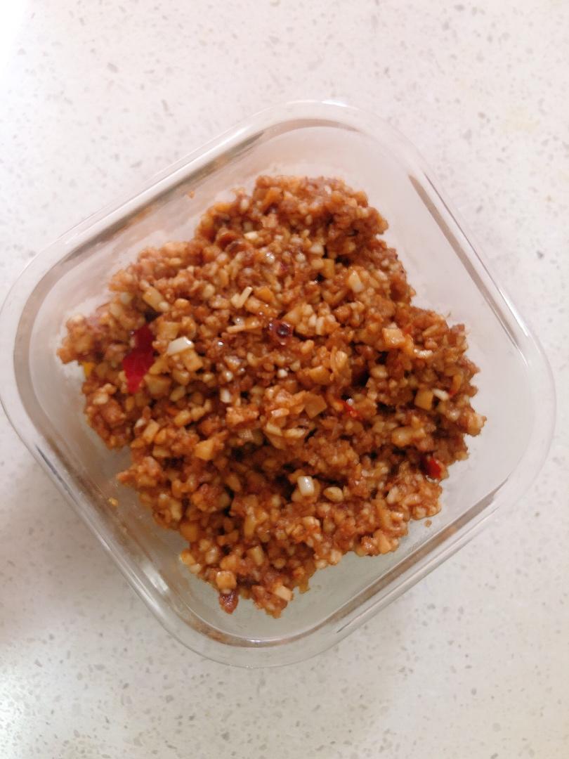 自制香菇肉酱（拌面拌饭）
