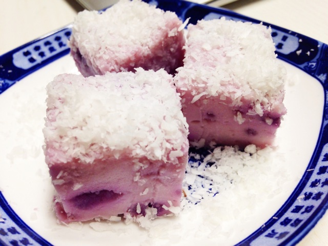 椰丝牛奶小方糕