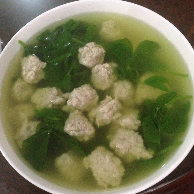 青菜肉丸汤