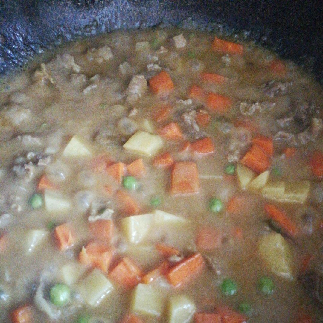咖喱土豆牛肉