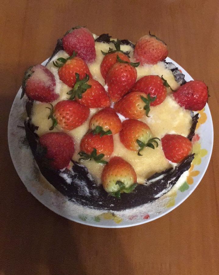 草莓戚风生日蛋糕