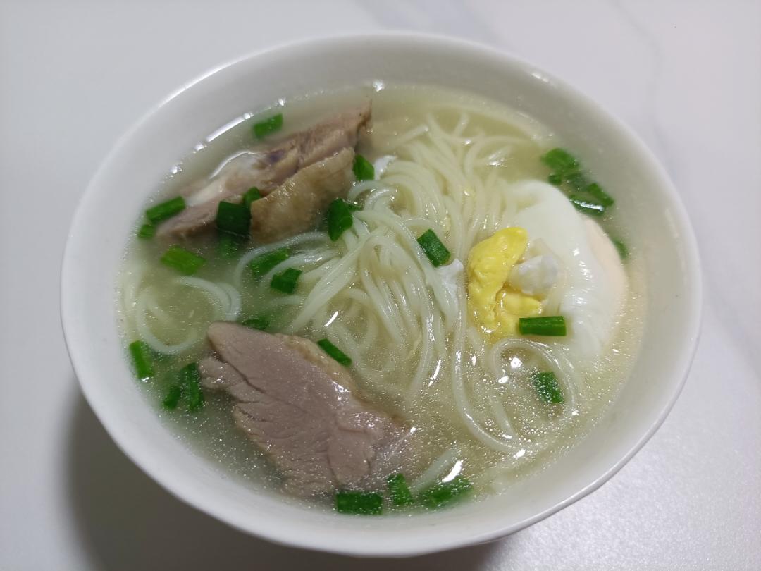 只需盐和时间，南京名菜盐水鸭腿零难度