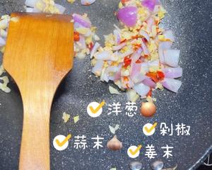 葱姜蒜炒海蟹（大爬爬）的做法 步骤1